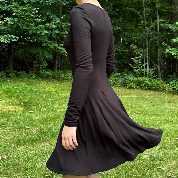 BCBGeneration fit-n-flare black scoop neck dress, S. - Picture 3 of 8